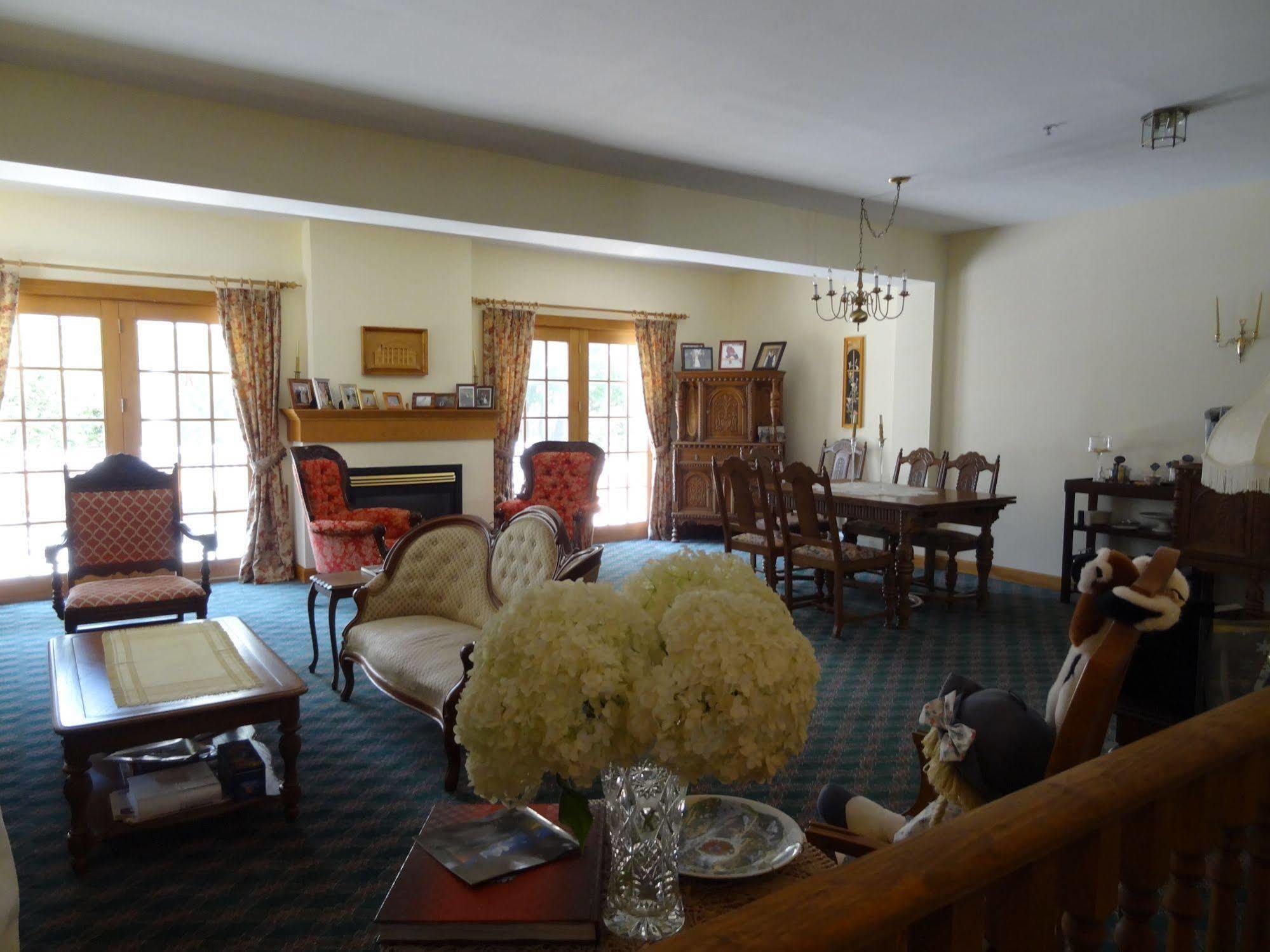 Williston Village Inn Burlington Extérieur photo
